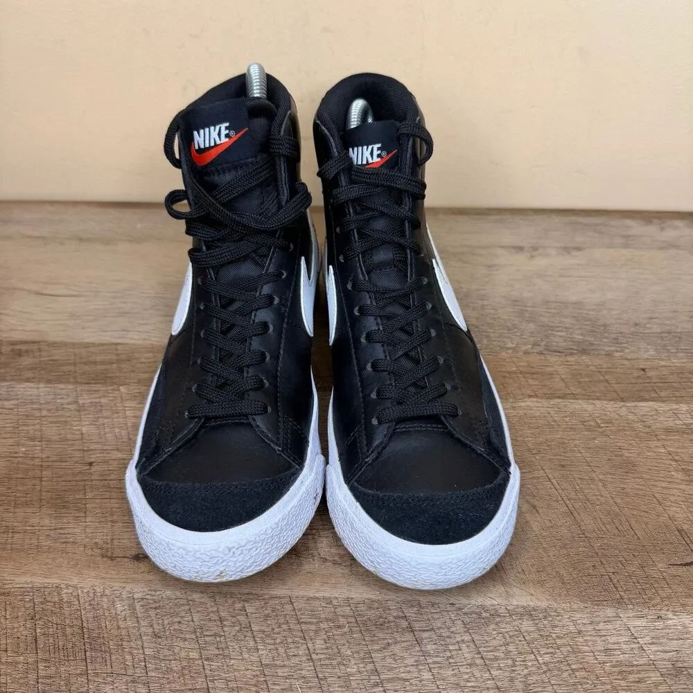 Nike blazer mid